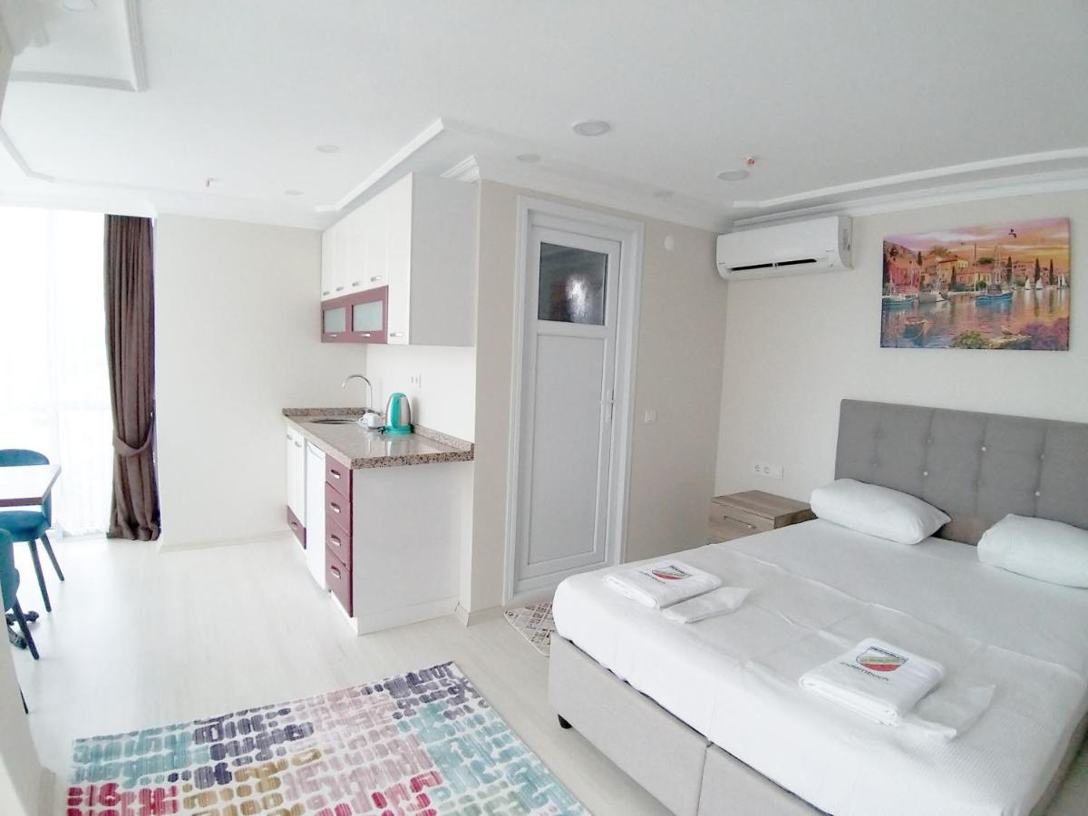 باتومي Golden Fish Hotel المظهر الخارجي الصورة